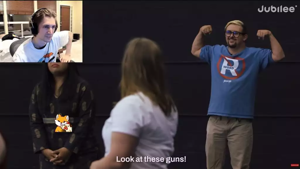 Sean flexes his muscles so hard it killed xQc's entire Twitch feed. (Picture: Twitch / xQcOW)